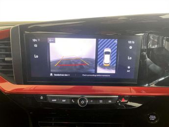 Vauxhall Mokka Electric 50kWh SRi Nav Premium SUV 5dr Electric Auto (136 ps)