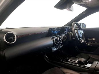 Mercedes-Benz A Class 1.3 A200 AMG Line (Executive) Hatchback 5dr Petrol 7G-DCT Euro 6