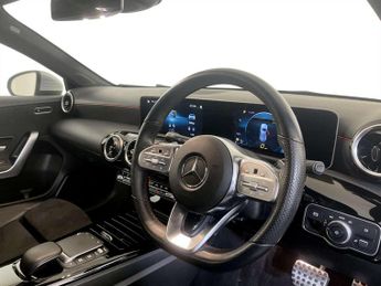 Mercedes-Benz A Class 1.3 A200 AMG Line (Executive) Hatchback 5dr Petrol 7G-DCT Euro 6