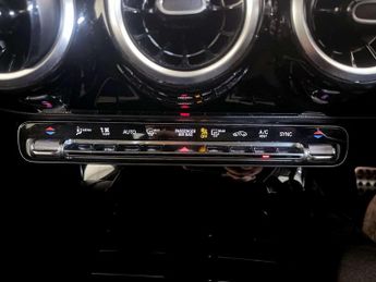 Mercedes-Benz A Class 1.3 A200 AMG Line (Executive) Hatchback 5dr Petrol 7G-DCT Euro 6