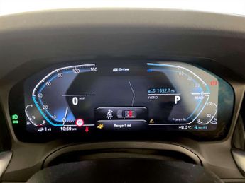 BMW 3 Series 2.0 330e 12kWh SE Pro Touring 5dr Petrol Plug-in Hybrid Auto Eur