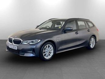 BMW 3 Series 2.0 330e 12kWh SE Pro Touring 5dr Petrol Plug-in Hybrid Auto Eur