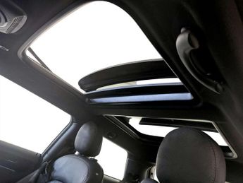 MINI Electric Hatch Cooper SE 32.6kWh Level 3 Hatchback 3dr Electric Auto (184 ps)