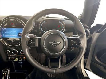 MINI Electric Hatch Cooper SE 32.6kWh Level 3 Hatchback 3dr Electric Auto (184 ps)