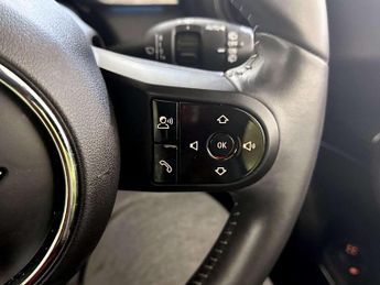 MINI Electric Hatch Cooper SE 32.6kWh Level 3 Hatchback 3dr Electric Auto (184 ps)