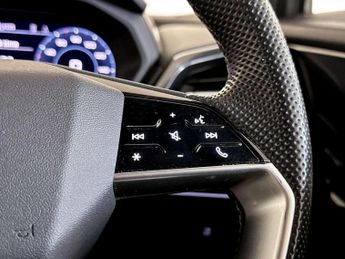 Audi Q4 e-tron 35 S line Sportback 5dr Electric Auto 55kWh (170 ps)