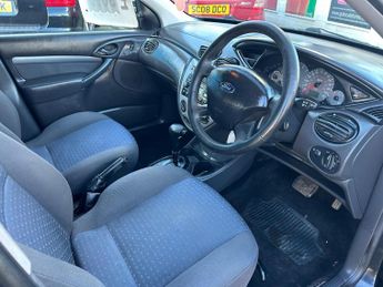 Ford Focus 1.6i 16v Zetec 5dr
