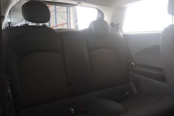 MINI Hatch 1.5 One Classic Steptronic Euro 6 (s/s) 3dr