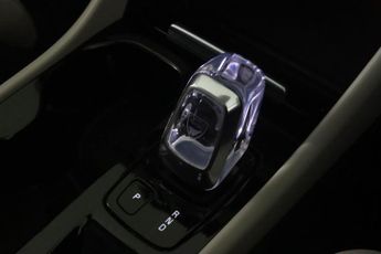 Volvo XC40 2.0 B4 MHEV Inscription Pro Auto Euro 6 (s/s) 5dr