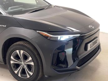 Toyota bZ4X 71.4kWh Pure Auto 5dr (11kW OBC)