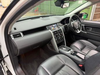 Land Rover Discovery Sport 2.0 TD4 SE Tech Auto 4WD Euro 6 (s/s) 5dr