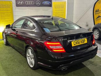 Mercedes-Benz C Class 2.1 C250 CDI BlueEfficiency AMG Sport Edition 125 G-Tronic+ Euro