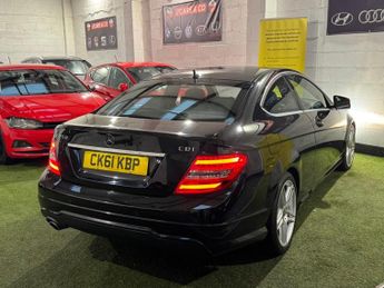 Mercedes-Benz C Class 2.1 C250 CDI BlueEfficiency AMG Sport Edition 125 G-Tronic+ Euro