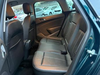 Vauxhall Astra 1.6 16V Elite Sports Tourer Auto Euro 5 5dr