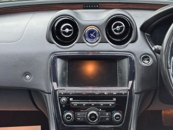 Jaguar XJ 3.0d V6 Portfolio Auto Euro 5 4dr