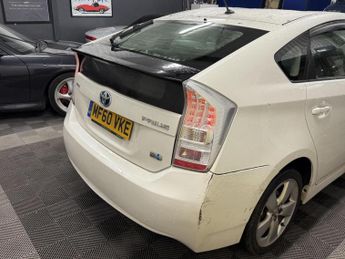 Toyota Prius 1.8 VVT-h T Spirit CVT Euro 5 (s/s) 5dr