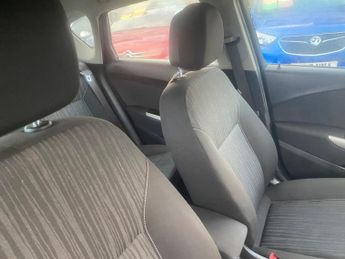 Vauxhall Astra 1.6 16v Exclusiv Euro 5 5dr