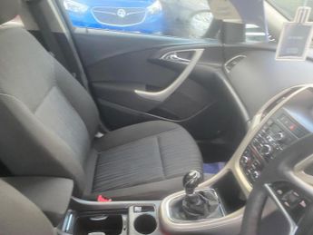 Vauxhall Astra 1.6 16v Exclusiv Euro 5 5dr