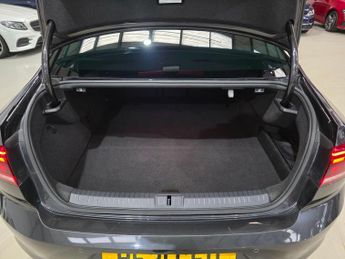 Volkswagen Passat 1.4 TSI 13kWh GTE DSG Euro 6 (s/s) 4dr