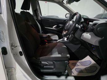 Toyota Yaris Cross 1.5 VVT-h Icon E-CVT Euro 6 (s/s) 5dr