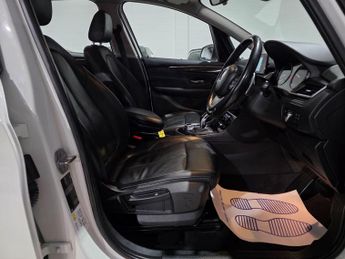 BMW 2 Series Gran Tourer 2.0 220i Luxury DCT Euro 6 (s/s) 5dr