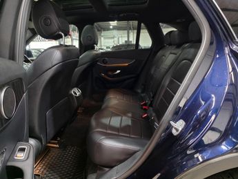 Mercedes-Benz GLC 2.0 GLC250 AMG Line (Premium) G-Tronic+ 4MATIC Euro 6 (s/s) 5dr
