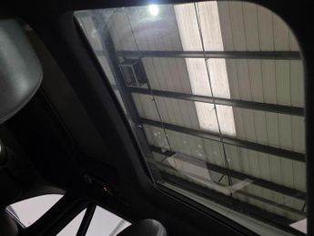 Mercedes-Benz GLC 2.0 GLC250 AMG Line (Premium) G-Tronic+ 4MATIC Euro 6 (s/s) 5dr