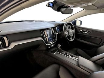 Volvo V60 2.0 T4 Momentum Plus Estate 5dr Petrol Auto Euro 6 (s/s) (190 ps