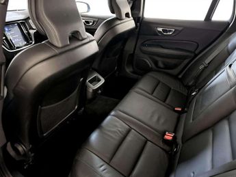 Volvo V60 2.0 T4 Momentum Plus Estate 5dr Petrol Auto Euro 6 (s/s) (190 ps