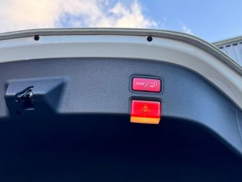 Mercedes-Benz CLA 2.1 CLA220d AMG Line Shooting Brake 7G-DCT Euro 6 (s/s) 5dr