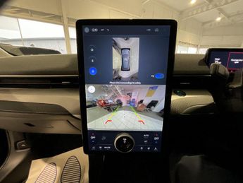 Ford Mustang Mach-E SEL STD RNG RWD