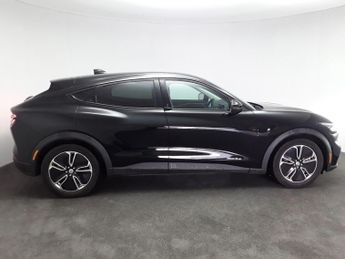 Ford Mustang Mach-E SEL STD RNG RWD