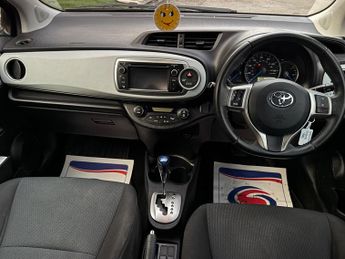 Toyota Yaris 1.5 VVT-h T4 CVT Euro 5 5dr