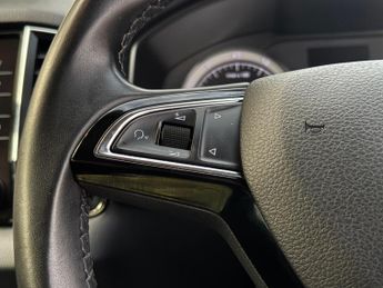 Skoda Karoq 1.5 TSI ACT SE L DSG Euro 6 (s/s) 5dr