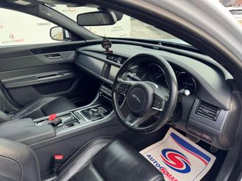 Jaguar XF 2.0d R-Sport Auto Euro 6 (s/s) 4dr