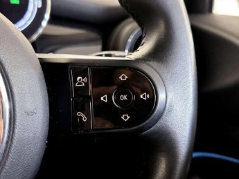 MINI Electric Hatch Cooper SE 32.6kWh Level 1 Hatchback 3dr Electric Auto (184 ps)