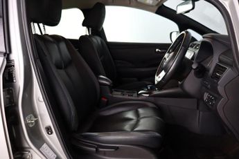 Nissan Leaf 40kWh Tekna Auto 5dr