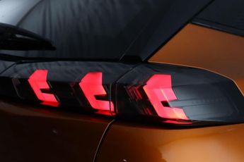 Peugeot E-2008 50kWh GT Auto 5dr (7kW Charger)