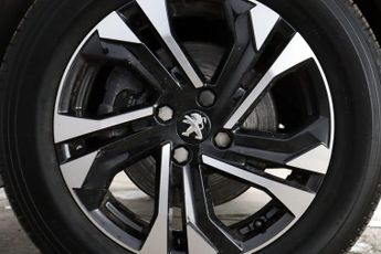 Peugeot E-2008 50kWh GT Auto 5dr (7kW Charger)