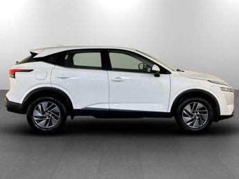 Nissan Qashqai 1.3 DIG-T MHEV Acenta Premium SUV 5dr Petrol Hybrid Manual Euro 
