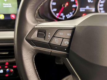 SEAT Ibiza 1.0 TSI XCELLENCE Hatchback 5dr Petrol Manual Euro 6 (s/s) (110 