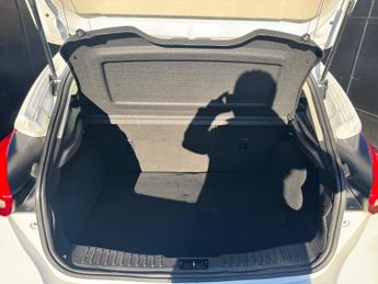 Ford Focus 1.6 Titanium Hatchback 5dr Petrol Powershift Euro 6 (125 ps)