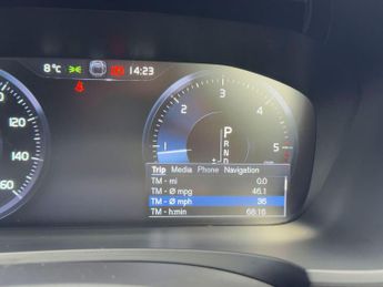 Volvo V90 2.0 D4 R-Design Auto Euro 6 (s/s) 5dr