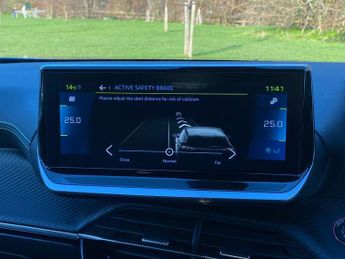 Peugeot E-2008 50kWh GT Auto 5dr (7kW Charger)