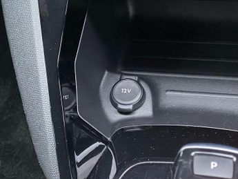 Peugeot E-208 50kWh GT Premium Auto 5dr