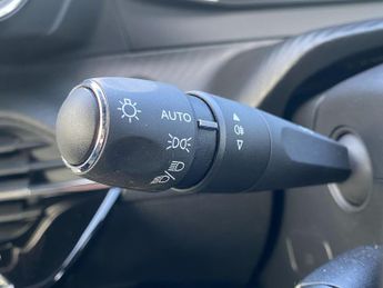 Peugeot E-2008 50kWh Allure Auto 5dr (7kW Charger)