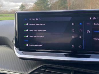 Peugeot E-2008 50kWh Allure Auto 5dr (7kW Charger)