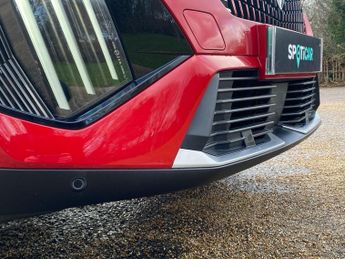 Peugeot E-2008 50kWh Allure Auto 5dr (7kW Charger)