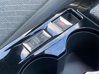 Peugeot E-2008 50kWh Allure Auto 5dr (7kW Charger)