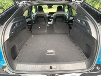 Peugeot E-3008 73kWh GT Auto 5dr